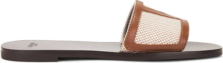 Valentino Garavani Viva Superstar Slide in Tan