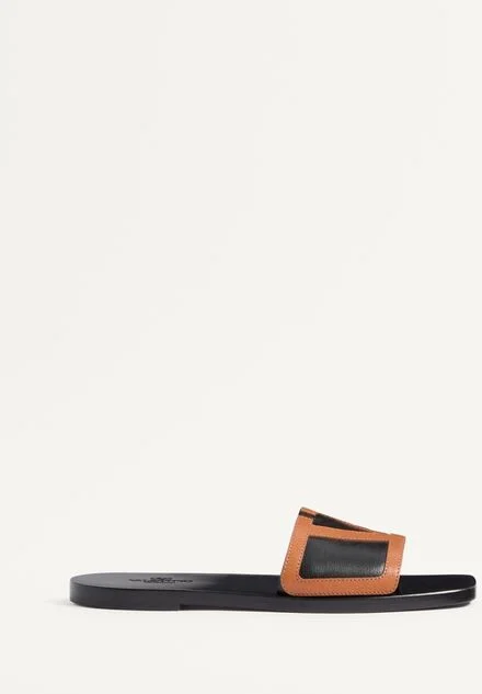 Valentino Garavani Viva Superstar Slide Sandal In Nappa Leather