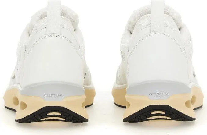 Valentino Garavani "Vlogo Easyjog" Sneaker - Image 3