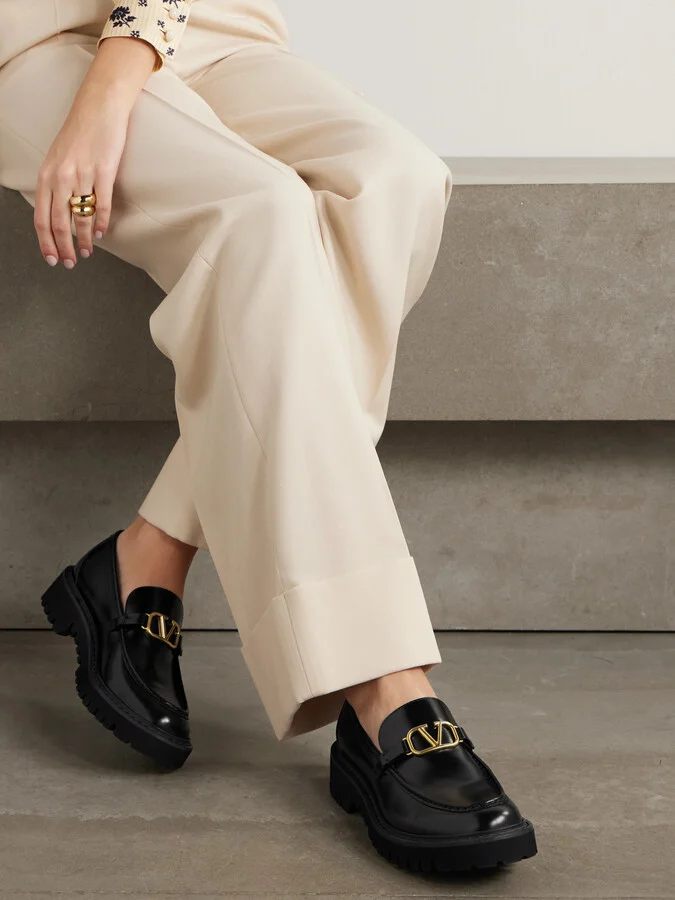 Valentino Garavani - Vlogo Leather Loafers - Black - Image 2