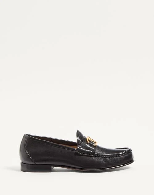 Valentino Garavani Vlogo Signature Buffalo Loafer 20Mm