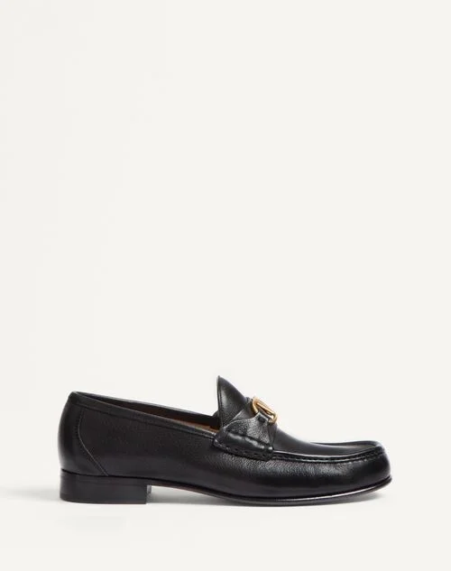 Valentino Garavani Vlogo Signature Buffalo Loafer