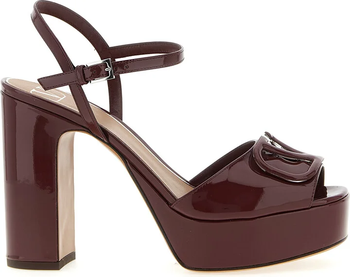 Valentino Garavani Vlogo Signature Sandals