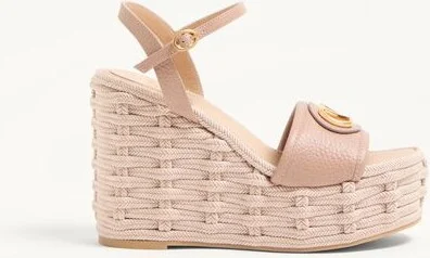 Valentino Garavani Vlogo Signature Wedge Sandal In Grainy Calfskin 120Mm