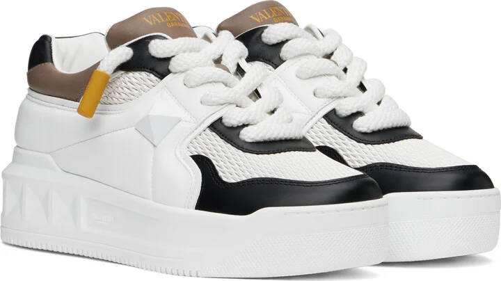 Valentino Garavani White & Black Low-Top One Stud XL Sneakers - Image 4