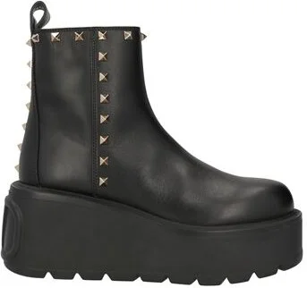 Valentino Garavani Woman Ankle boots