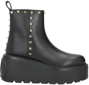 Valentino Garavani Woman Ankle boots