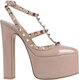 Valentino Garavani Woman Pumps