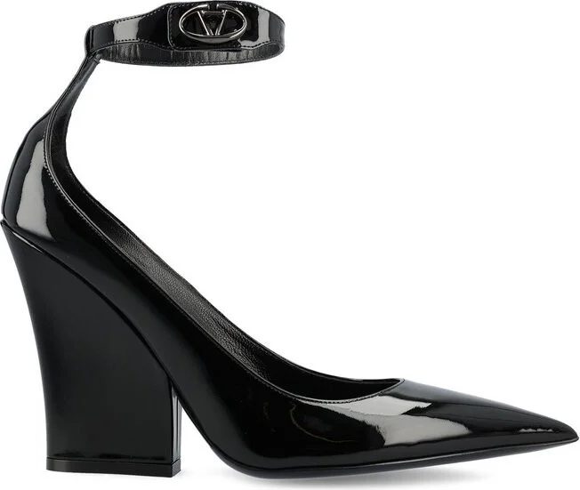 Valentino Logo Plaque Pointed Toe Pumps