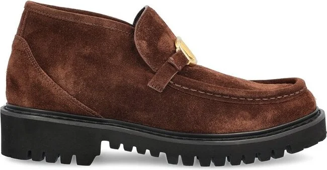Valentino Logo Plaque Round Toe Boots
