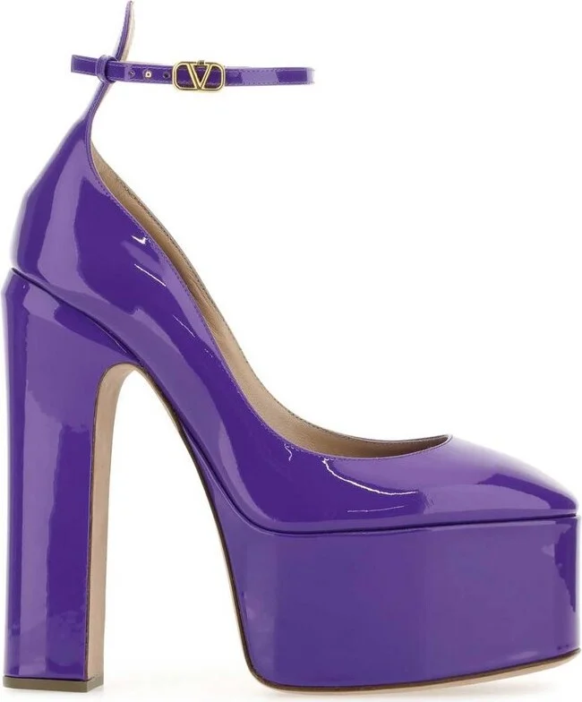 Valentino Tan-Go VLogo Plaque Platform Pumps