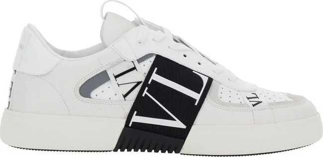Valentino VL7N Round Toe Lace-Up Sneakers