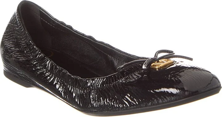Valentino Vlogo Signature Patent Flat