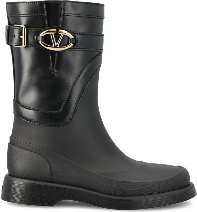 Valentino VLogo Signature Round Toe Boots