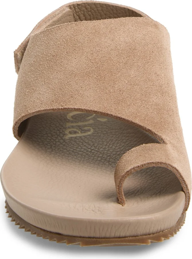 Valisa Toe Loop Sandal - Image 5
