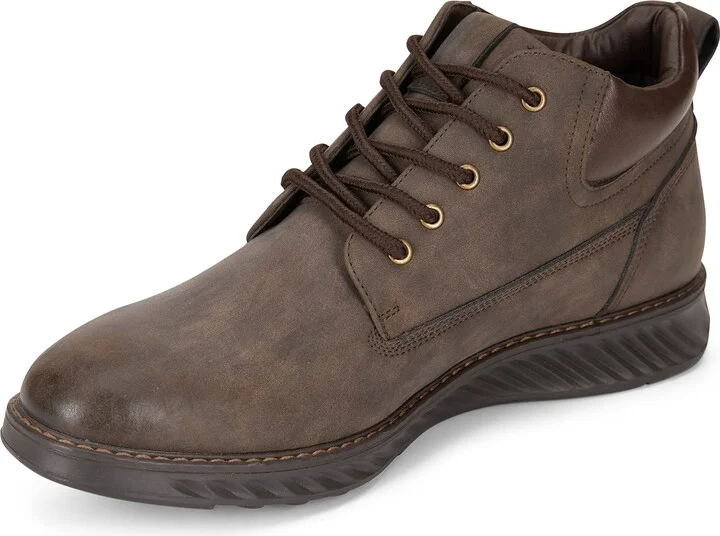 Van Heusen Men's Gainell Chukka Boots