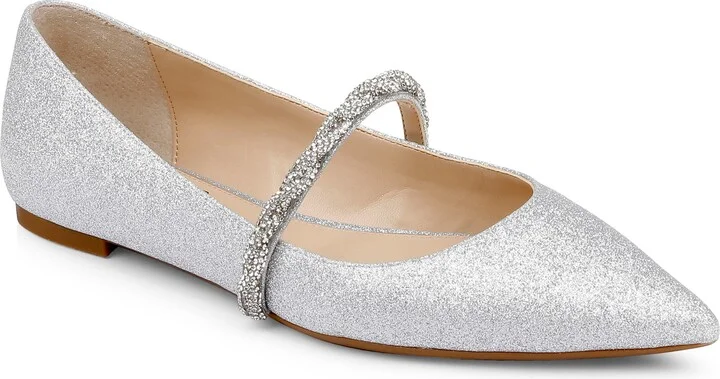 Vana Pointed Toe Flat