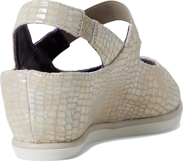 Vaneli Rayce Women's Slip-on Dress Shoes Champagne Boro Print : 8.5 M (B), Leather/Suede - Image 4