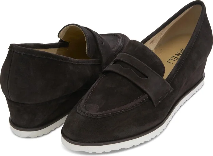 Tmoro Suede