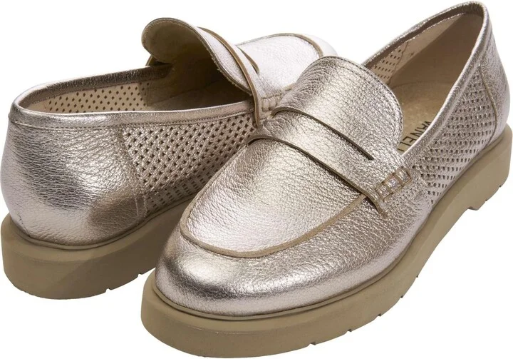 Vaneli Women's Kiphy Loafer