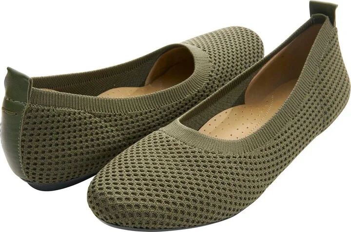Vaneli Women's Suvi Ballet Flat