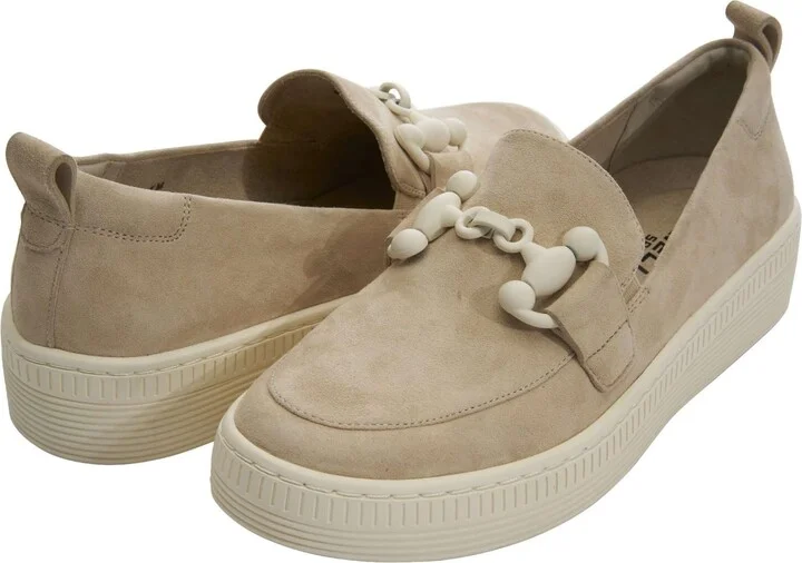 Vaneli Women's Yonata Sneaker