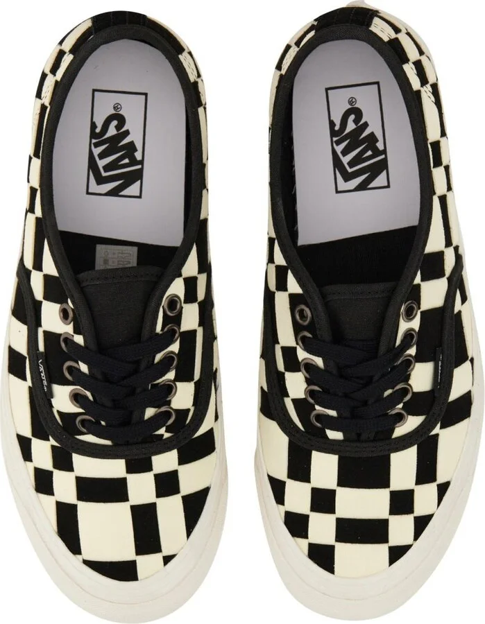 Vans Autenthic Sneaker - Image 2