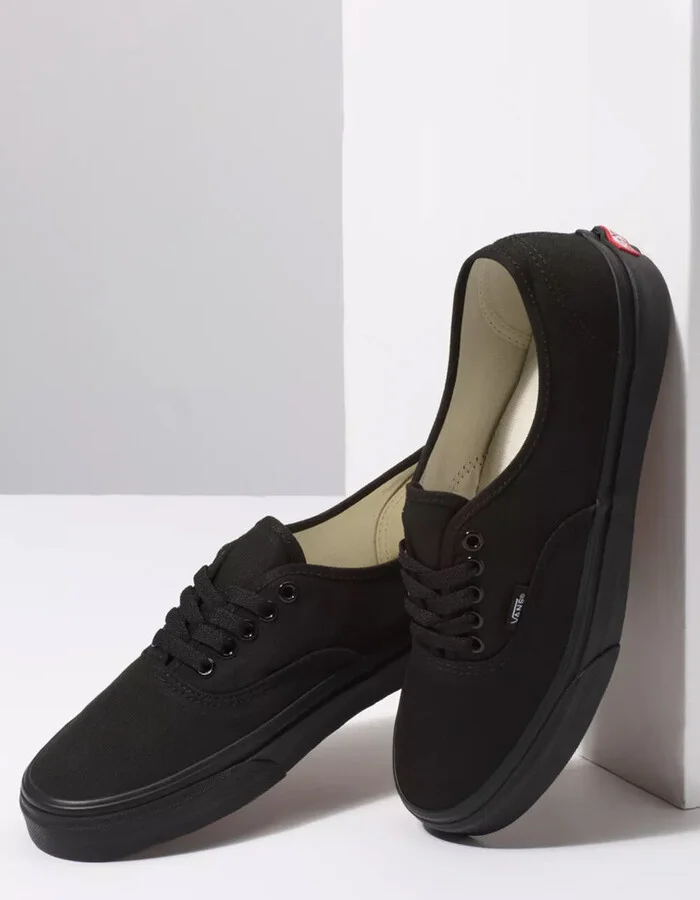 VANS Authentic Black & Black Shoes - Image 3