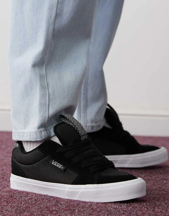 Vans Chukka Push canvas sneakers in black