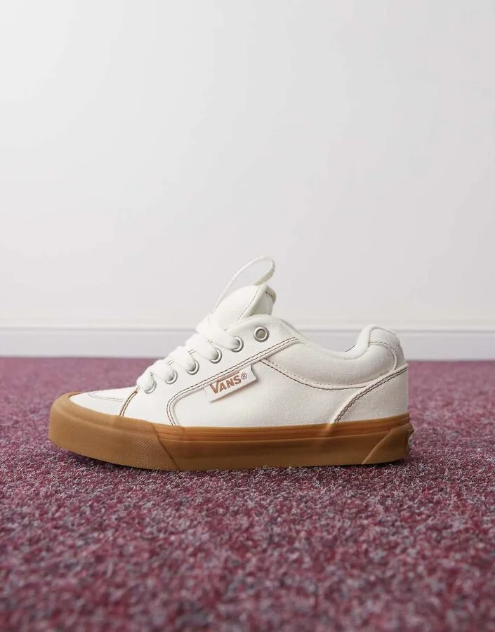 Vans Chukka Push denim sneakers in marshmallow white - Image 4