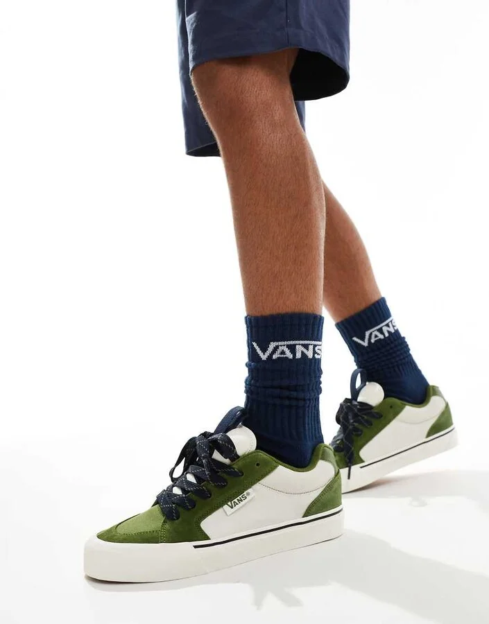 Vans Chukka Push sneakers in green and cream - Image 3
