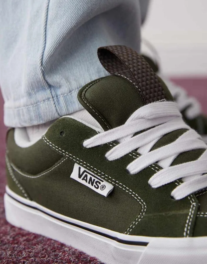 Vans Chukka Push sneakers in olive green - Image 3