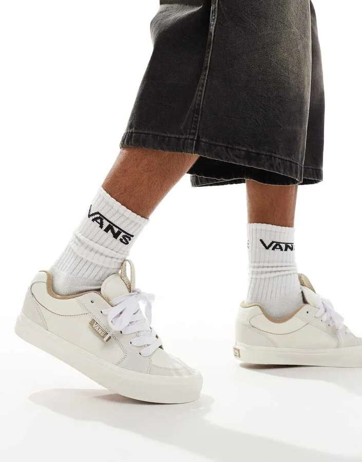 Vans Chukka Push sneakers with brown details in cream