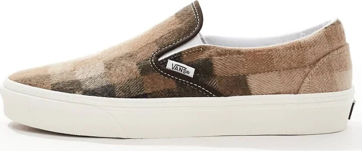 Vans Classic Slip-On checkerboard sneakers in sweater brown - Image 2