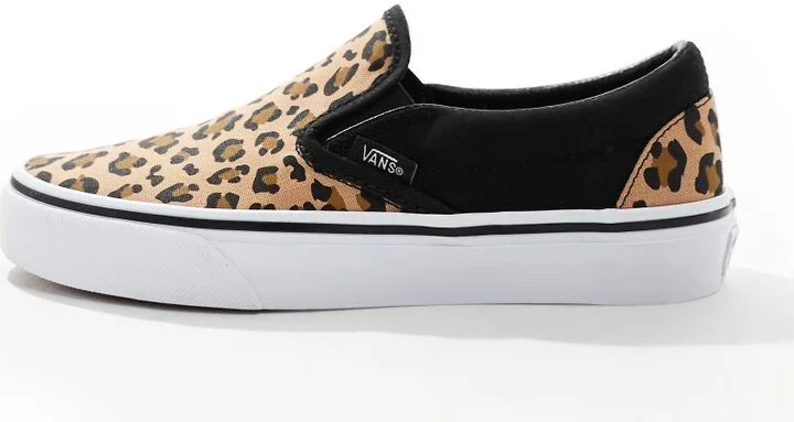 Vans Classic Slip-On sneakers in leopard print - Image 2