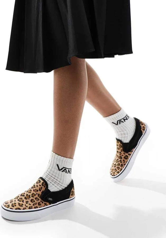 Vans Classic Slip-On sneakers in leopard print