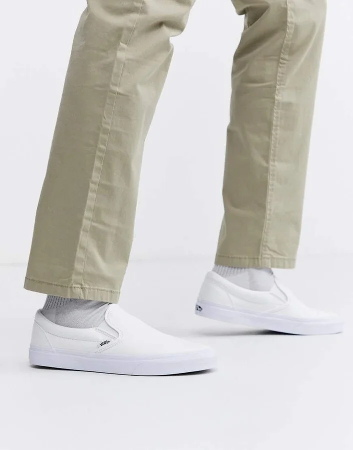 Vans Classic Slip-on sneakers In white