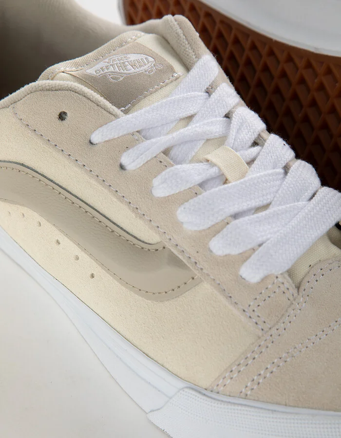 VANS Knu Skool Shoes - Image 11