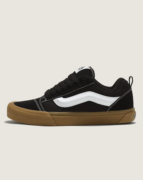 Vans Knu Skool Shoes (Black / Gum) - 3.5 Boys 5.0 Women
