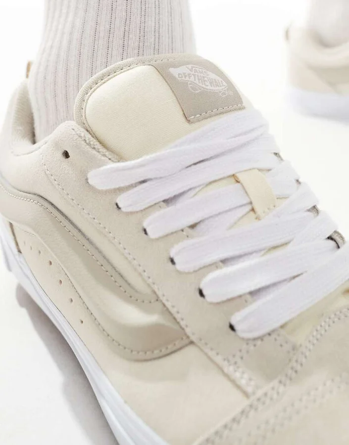 Vans Knu Skool sneakers in beige - Image 4