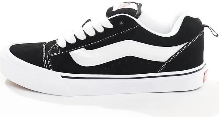 Vans Knu Skool sneakers in black and white - Image 2