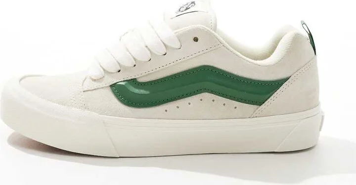 Vans Knu Skool sneakers in white and green - Image 2