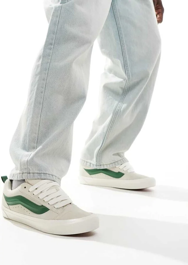 Vans Knu Skool sneakers in white and green