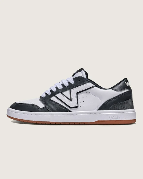 Vans Lowland 2.0 Shoes (Black / White) - 4.5 Boys 6.0 Women