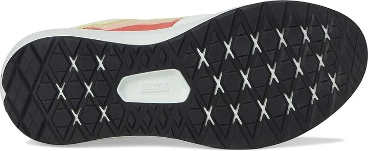 Vans MTE Ultrarange 2.0 SE Athletic Shoes Green/Pink : Men's 7.5 - Women's 9 Medium, Leather/Synthetic - Image 3