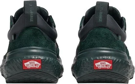 Vans MTE Ultrarange Neo VR3 Shoe - Image 7