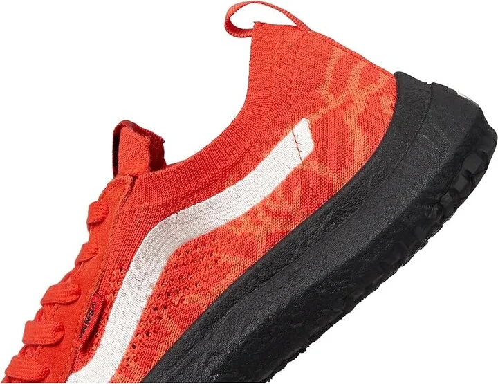 Vans MTEtm Ultrarangetm VR3 Women's Shoes Fiery Red : Men's 7 - Women's 8.5 Medium - Image 7