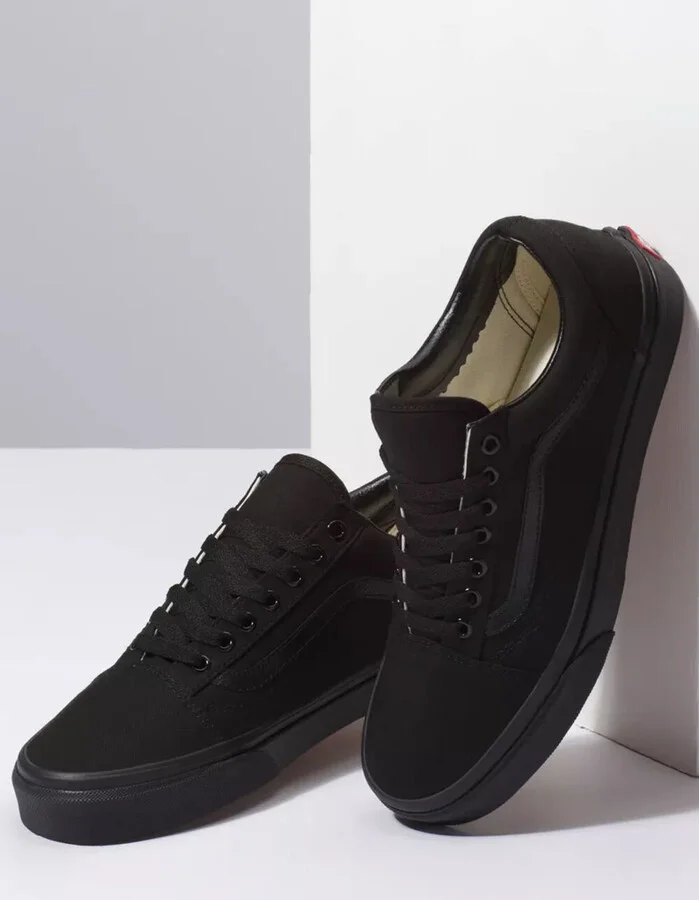 VANS Old Skool Black & Black Shoes - Image 4