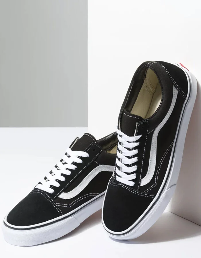 VANS Old Skool Black & White Shoes - Image 3