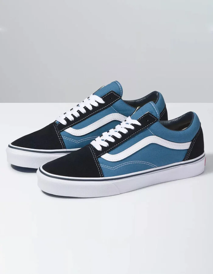 VANS Old Skool Navy & White Shoes - Image 2